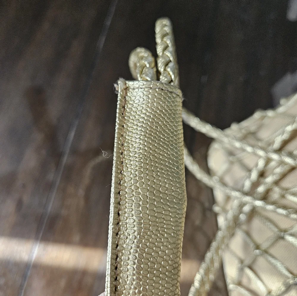 Tianni Metallic Gold Woven Bucket Bag - Picture 4 of 15